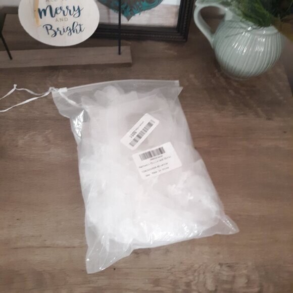 Girls First Communion Veil - White Holy 1st Communion Headpiece - Picture 3 of 15